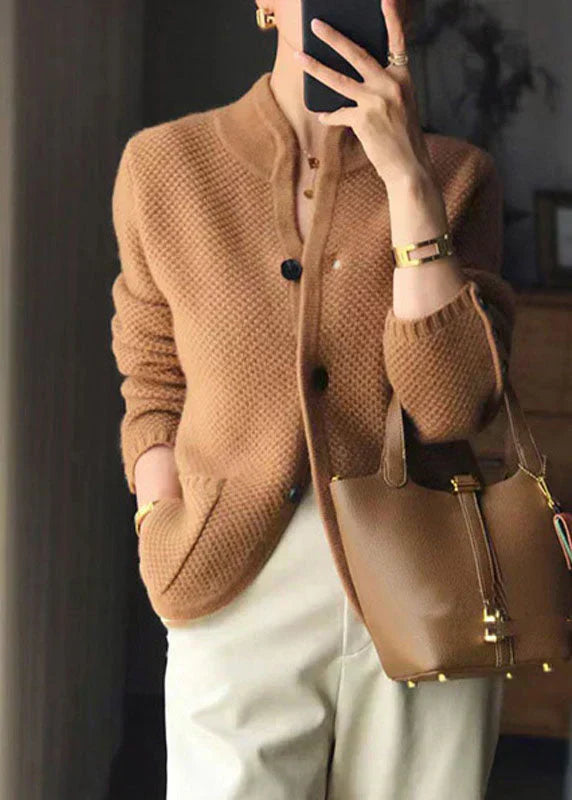 Warm and cozy: Honey-colored knitted vest for a cuddly style
