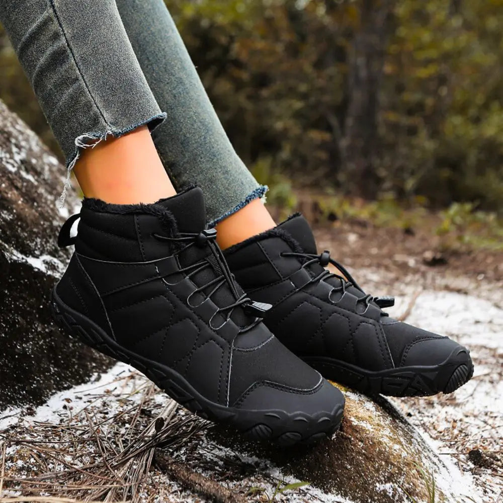 Relaxation and Safety: Comfortable Non-Slip Ankle Boots for Women, Ideal for Barefoot in Cold Weather