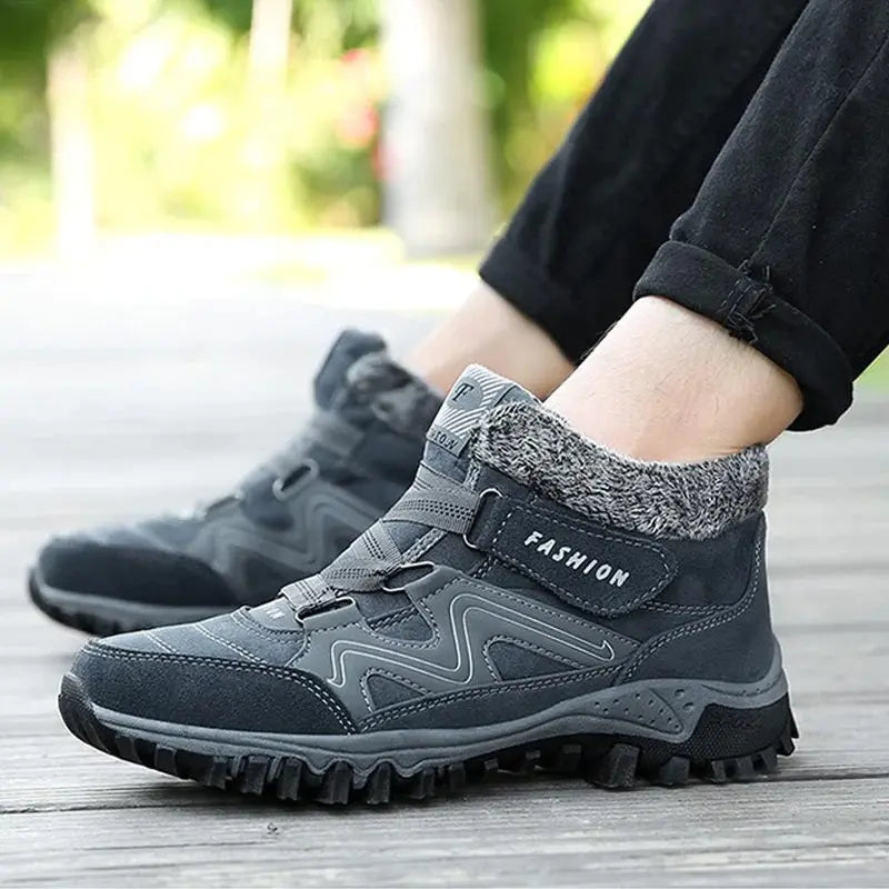 Warm Rochano Snow Boots for Comfort and Style in Winter