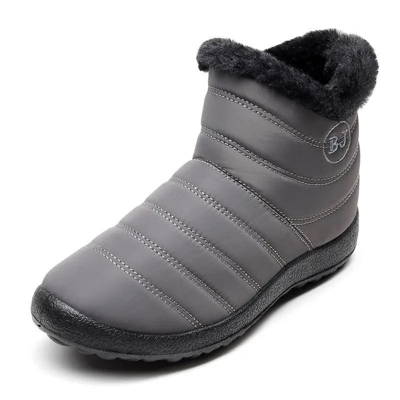 Waterproof boots with fashionable design and warmth for women