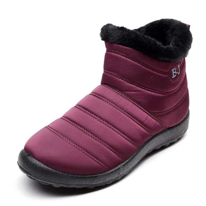 Waterproof boots with fashionable design and warmth for women