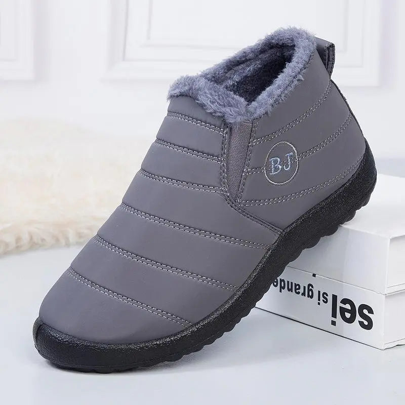 Waterproof winter boots for women – cozy design and anti-slip protection