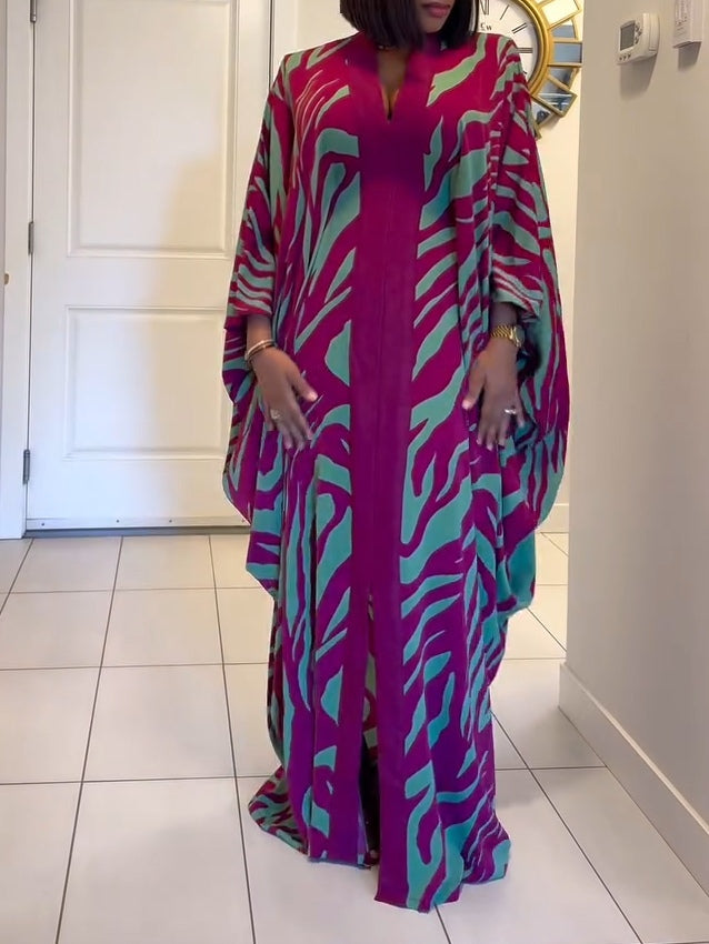 Maxi Discounted Dress with Zebra Print, V-Neck, and Wide Sleeves