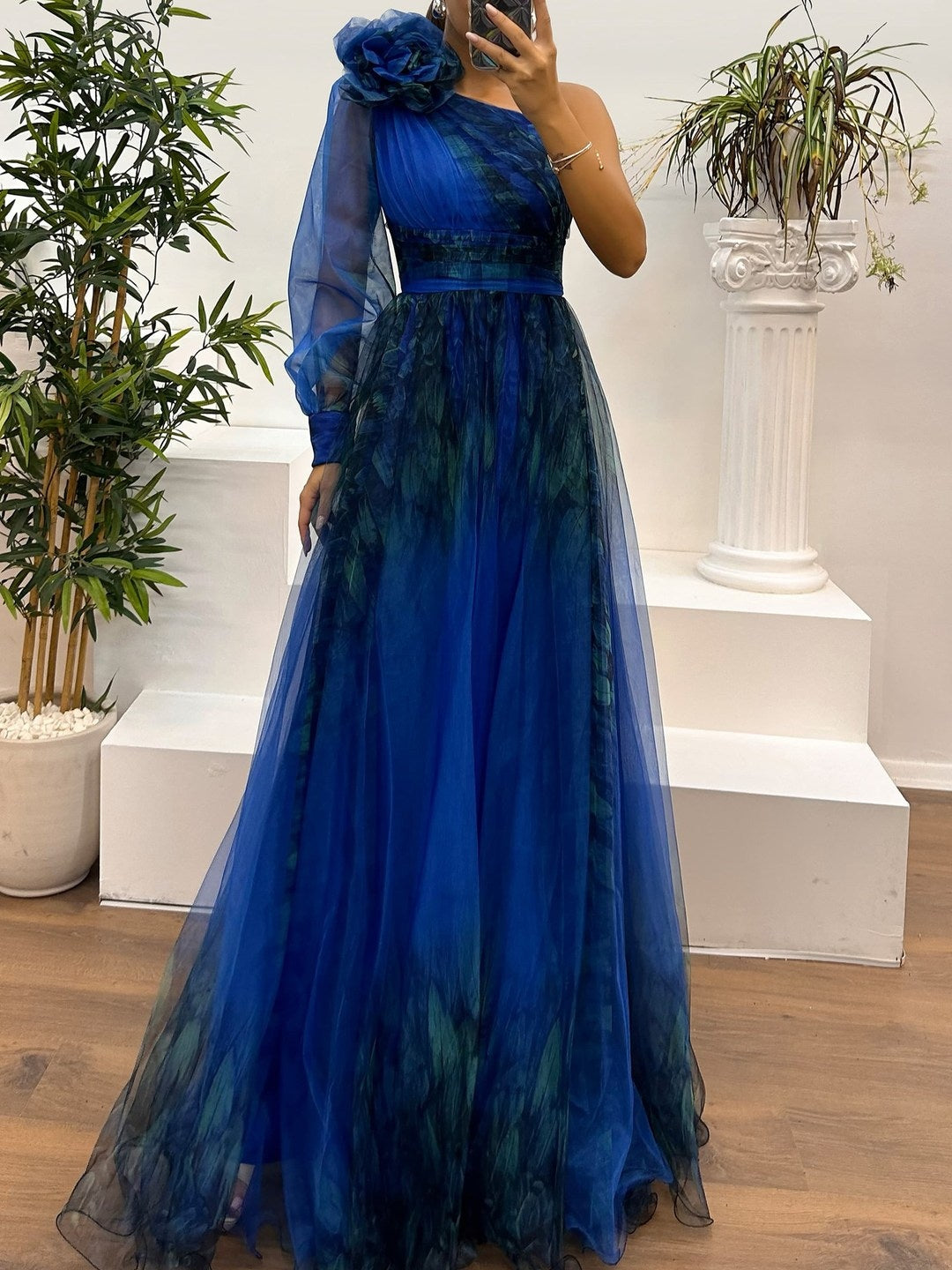 Maxi One-Shoulder Mesh Dress with Gradient Abstract Print