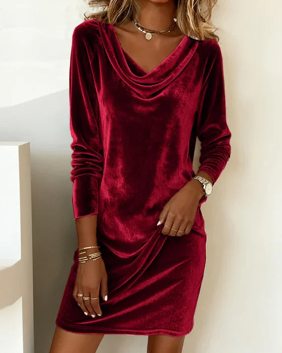 Frosina Velvet Dress - Relaxed Fit for Effortless Elegance