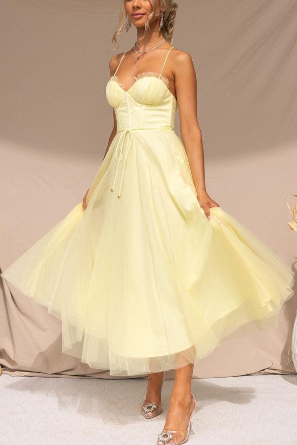 Elegant Maxi Dress with Straps in Chiffon for a Modern Princess Party