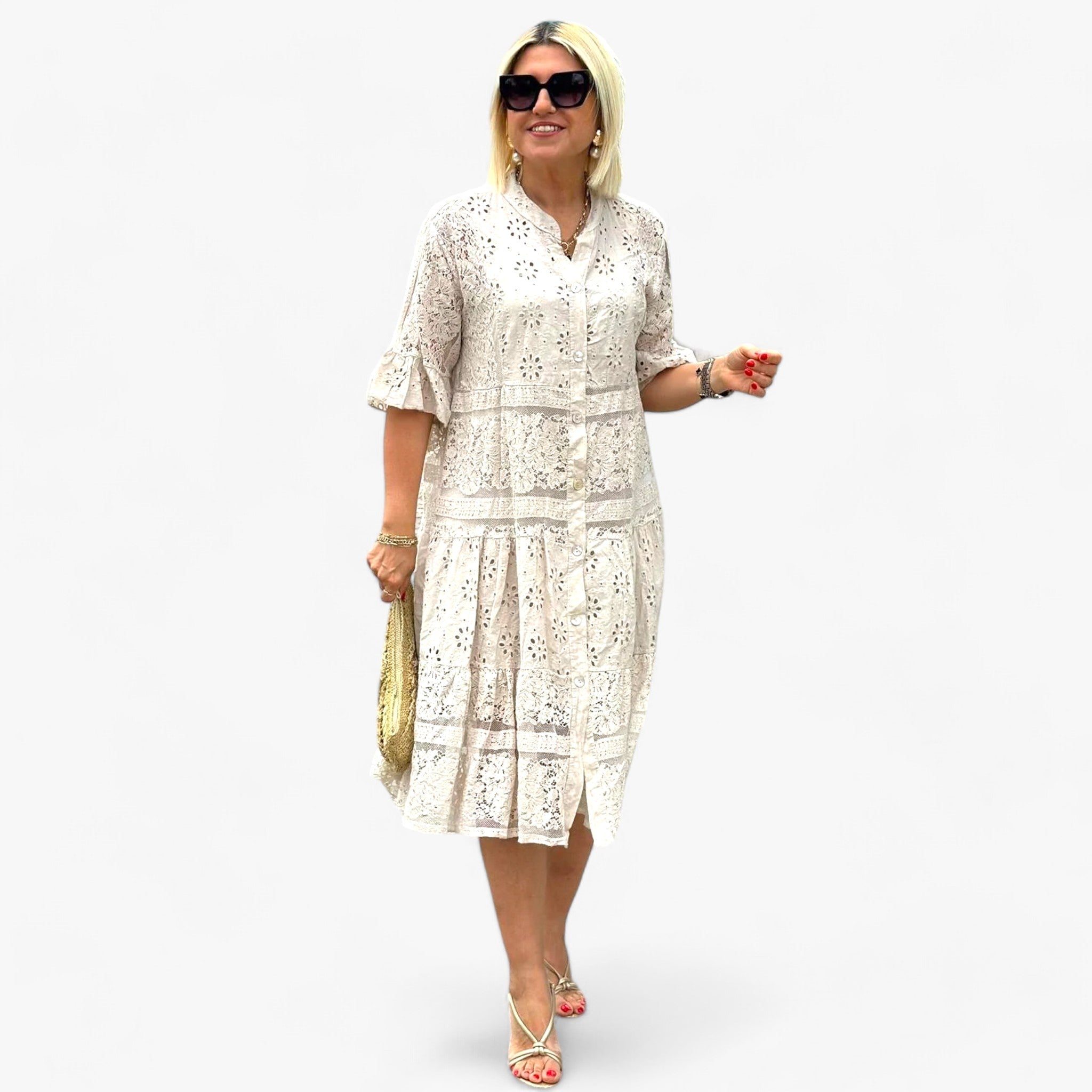 Adele | Lace Dress – Modern elegance with fine details