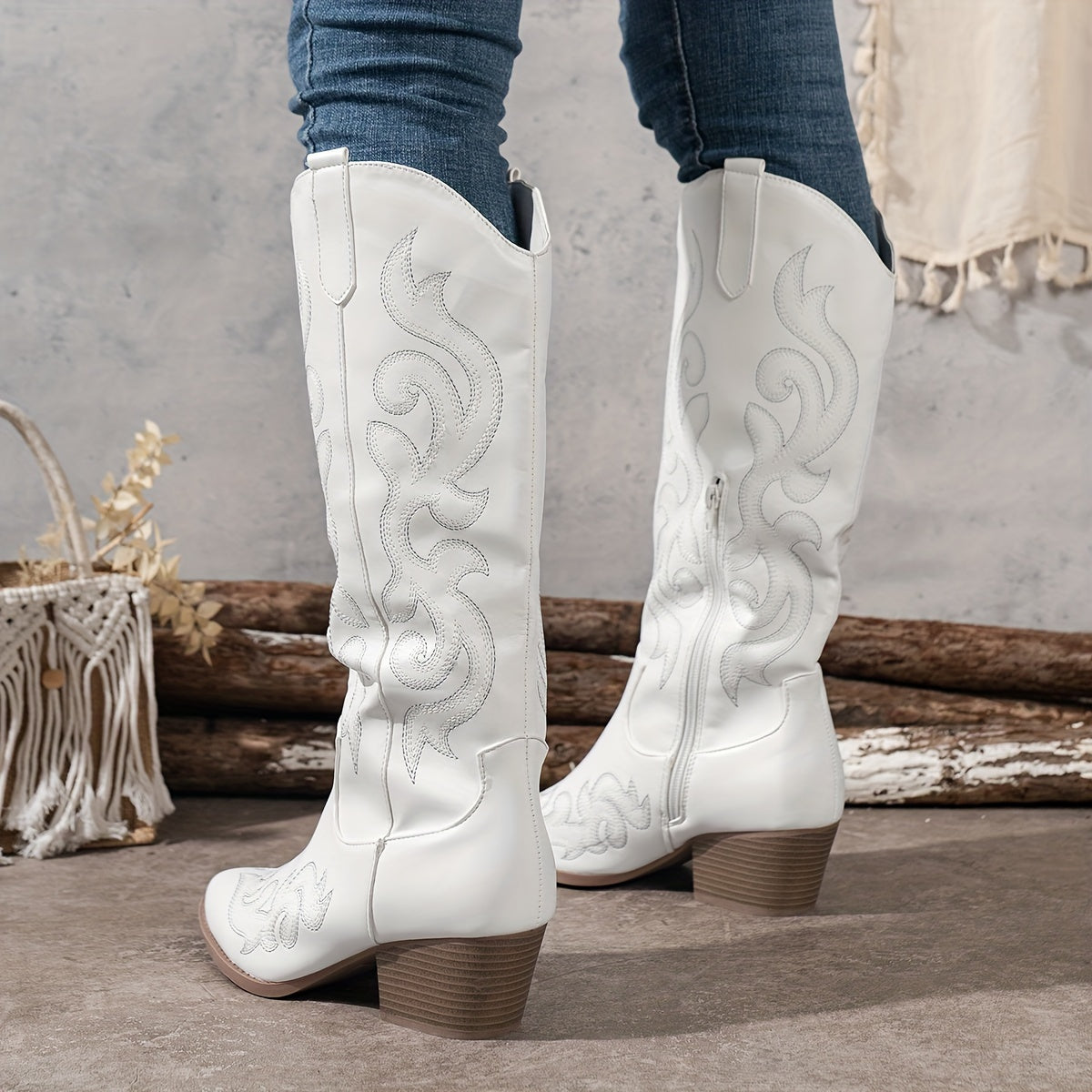 Sophia Cowboy Boots for an Authentic and Elegant Style