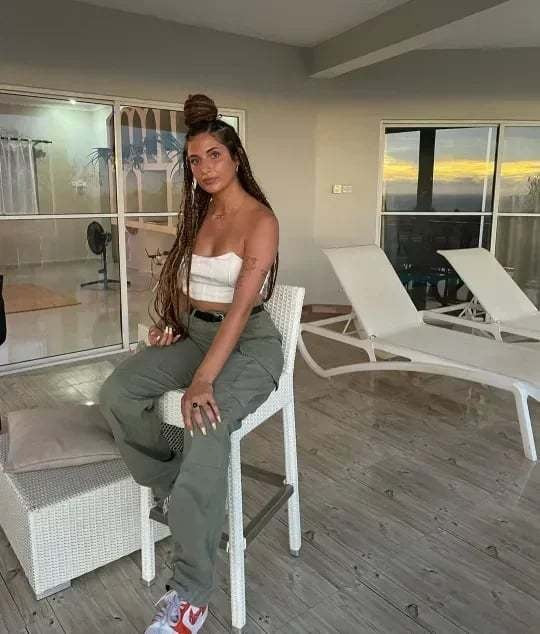 JADWIGA – Women's Adjustable Cargo Pants for a Practical and Versatile Style