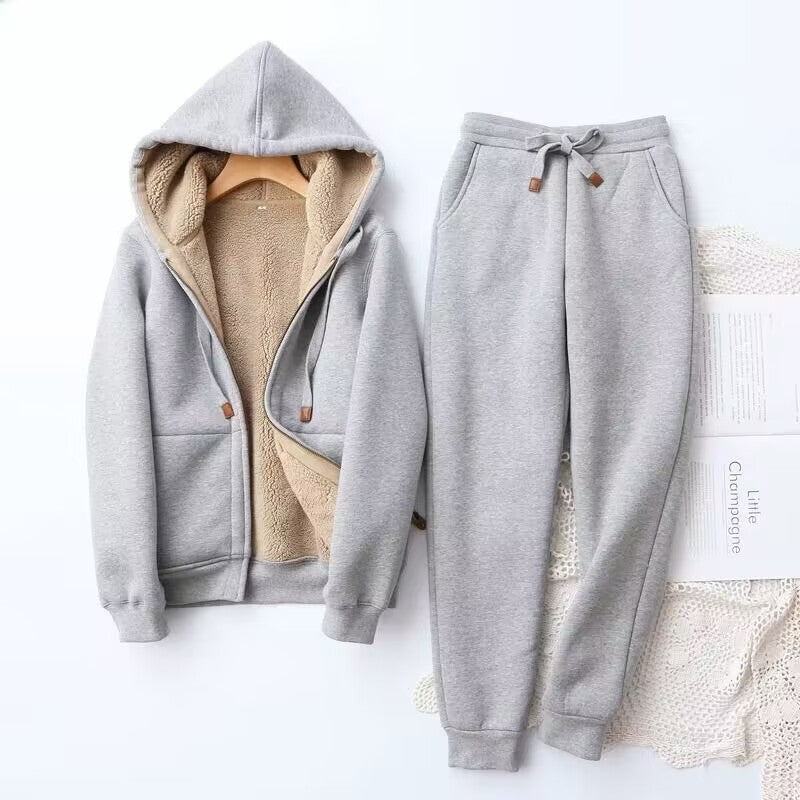 Kaitlyn Women's Cozy Winter Hoodie & Jogger Set for Ultimate Comfort