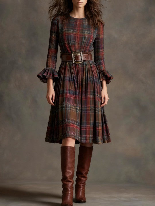 Midi round-neck dress draped with color blocks and plaid pattern (with belt)
