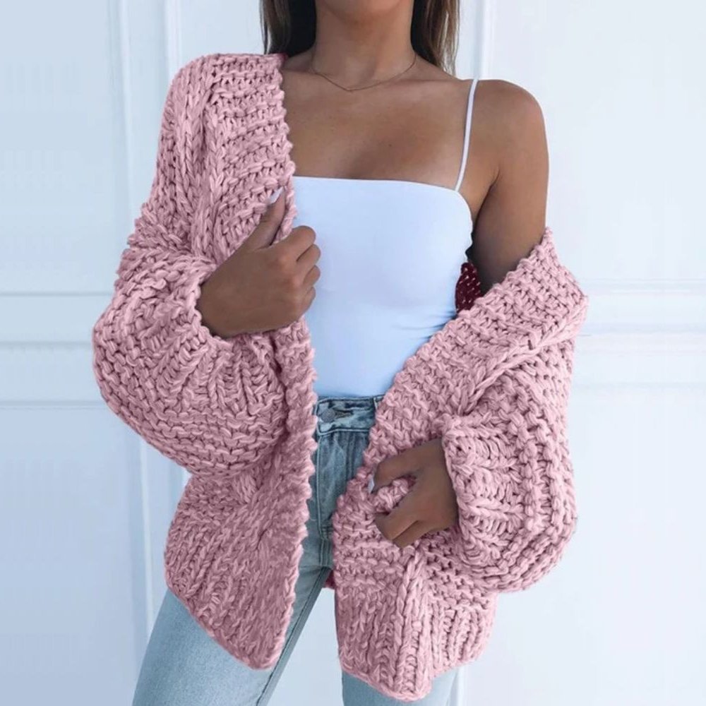Yvanderliah | The Ultimate Comfortable and Stylish Cardigan