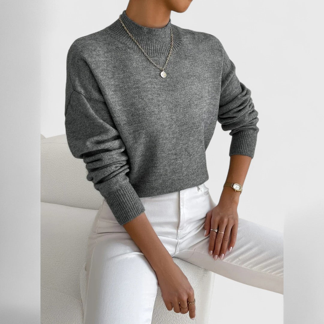 Sam - Elegant Rolled Collar Sweater