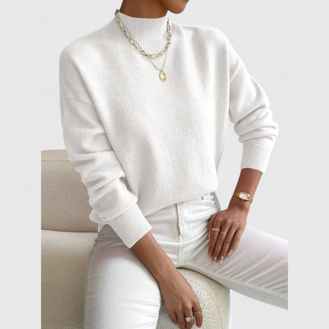 Sam - Elegant Rolled Collar Sweater