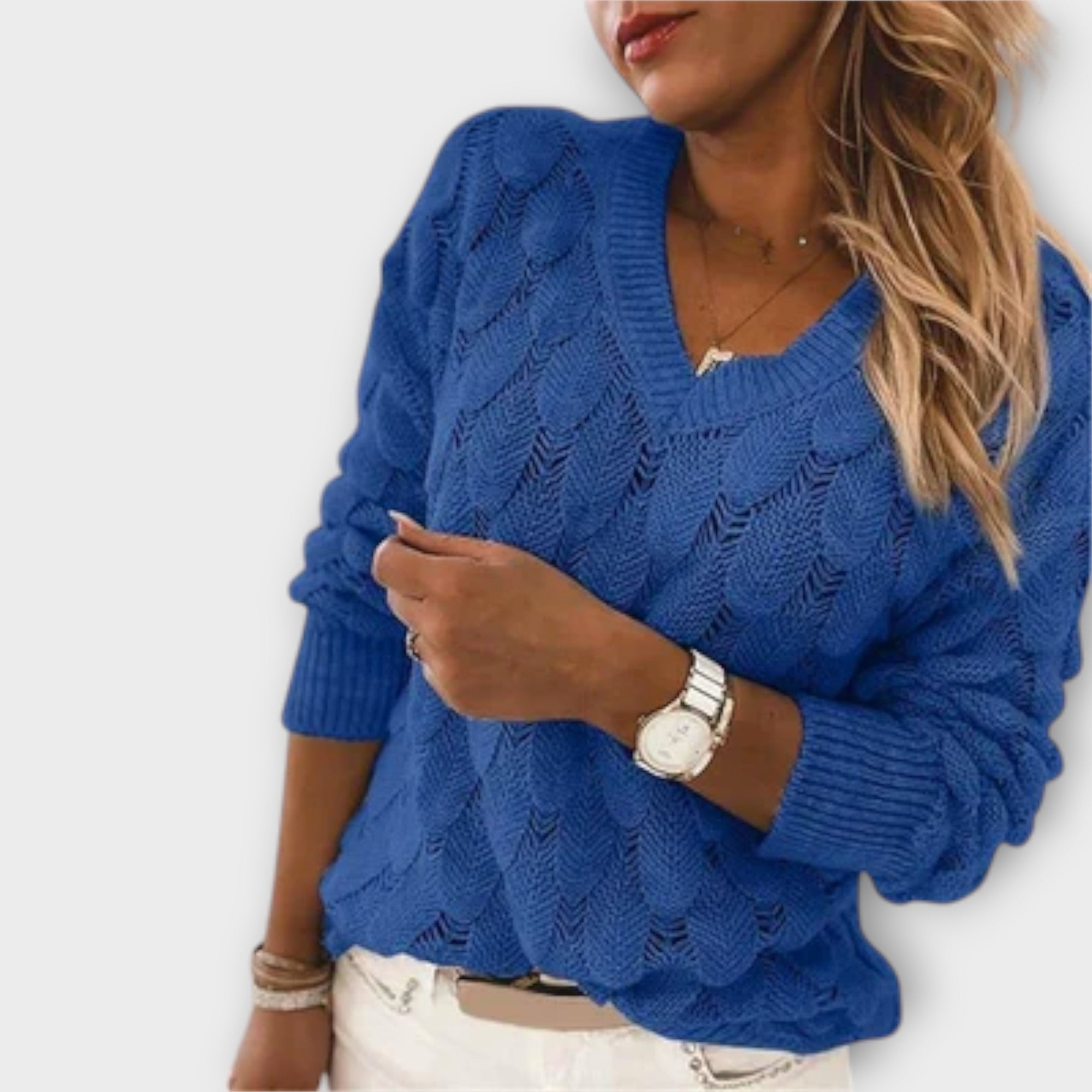 Aine - Elegant V-Neck Sweater for Casual Chic