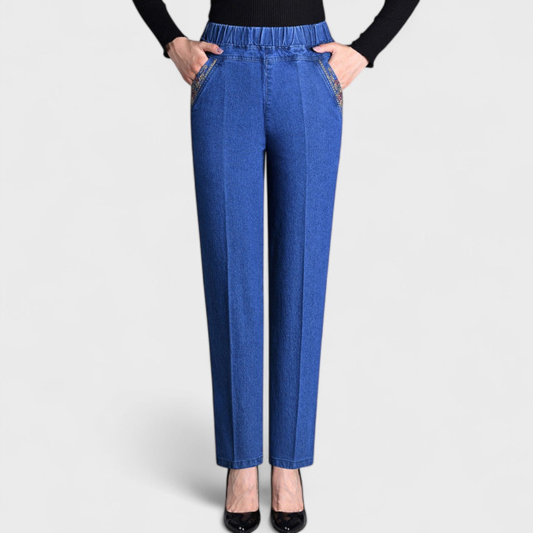 Elegant and comfortable women's pants with henné design
