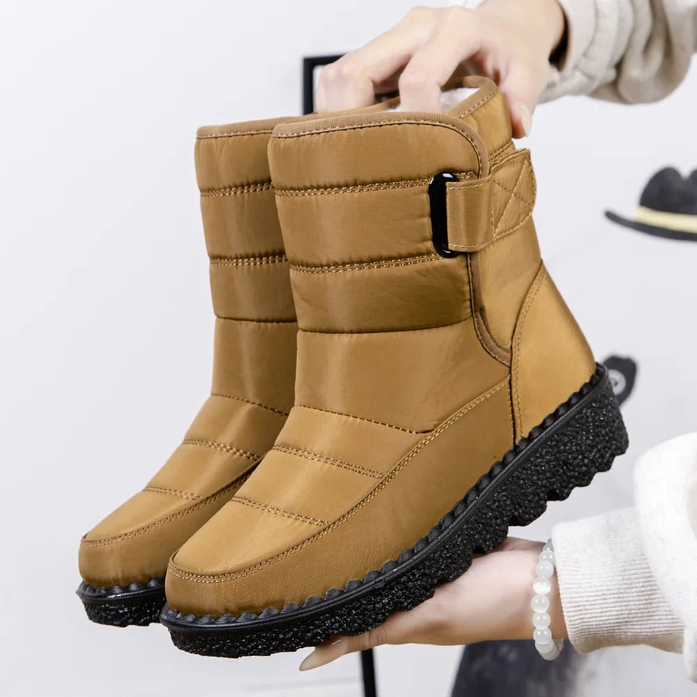 Women's Cozy Padded Snow Boots — Warm, Cushioned Winter Boots