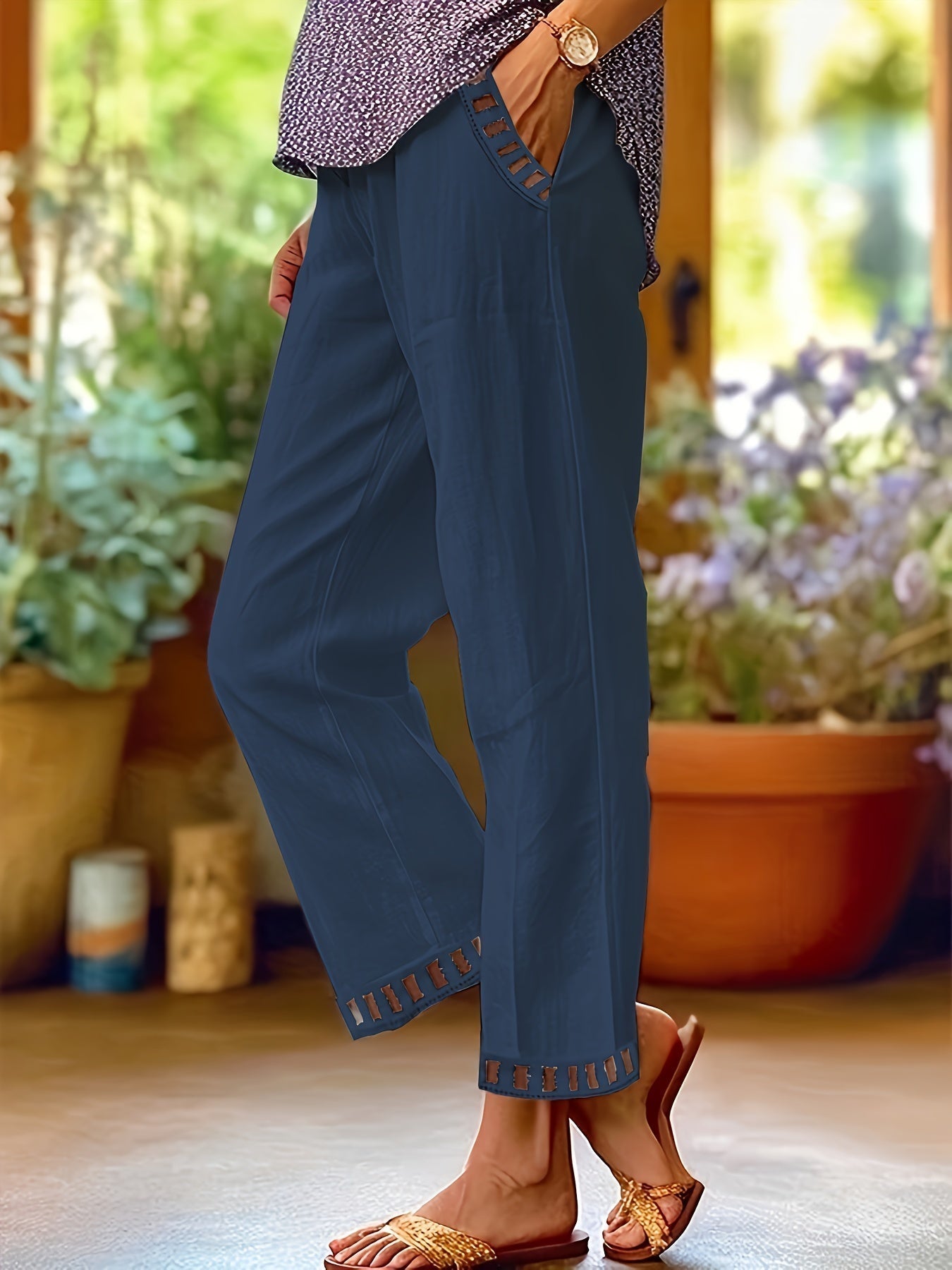 Wren – Casual Contrast Trim Cropped Pants for Effortless Style