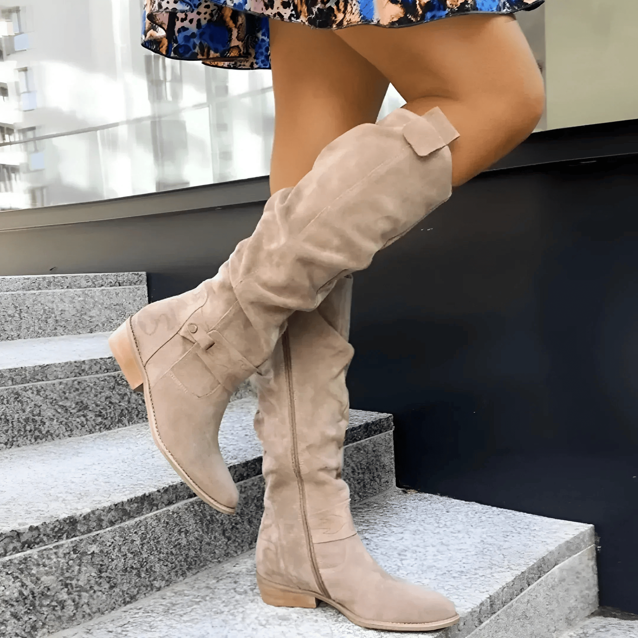 Reverie - Elegant Knee-High Suede Boots