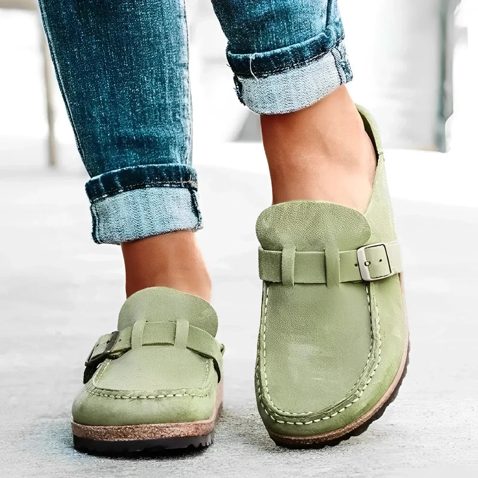 Featherlight Women's Sneakers – Ultra-Comfort for All-Day Everyday Use