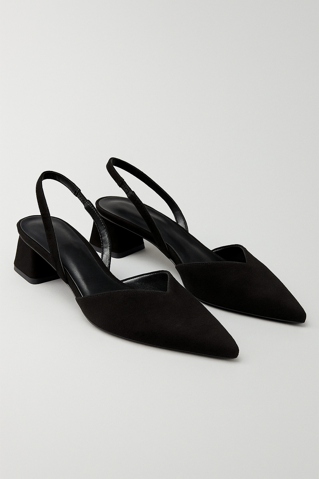 Timeless Sophisticated Slingback Sandals for Effortless Style