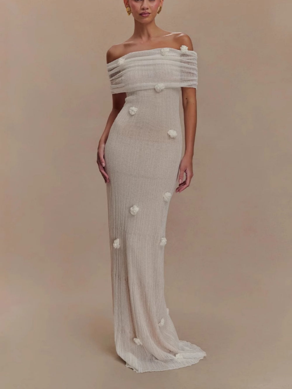 Long floral off-the-shoulder dress for an elegant and sophisticated look