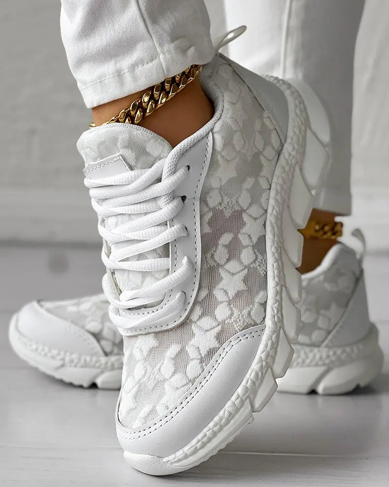 Women's Breathable Round-Toe Lace-Up Sneakers for Everyday Comfort