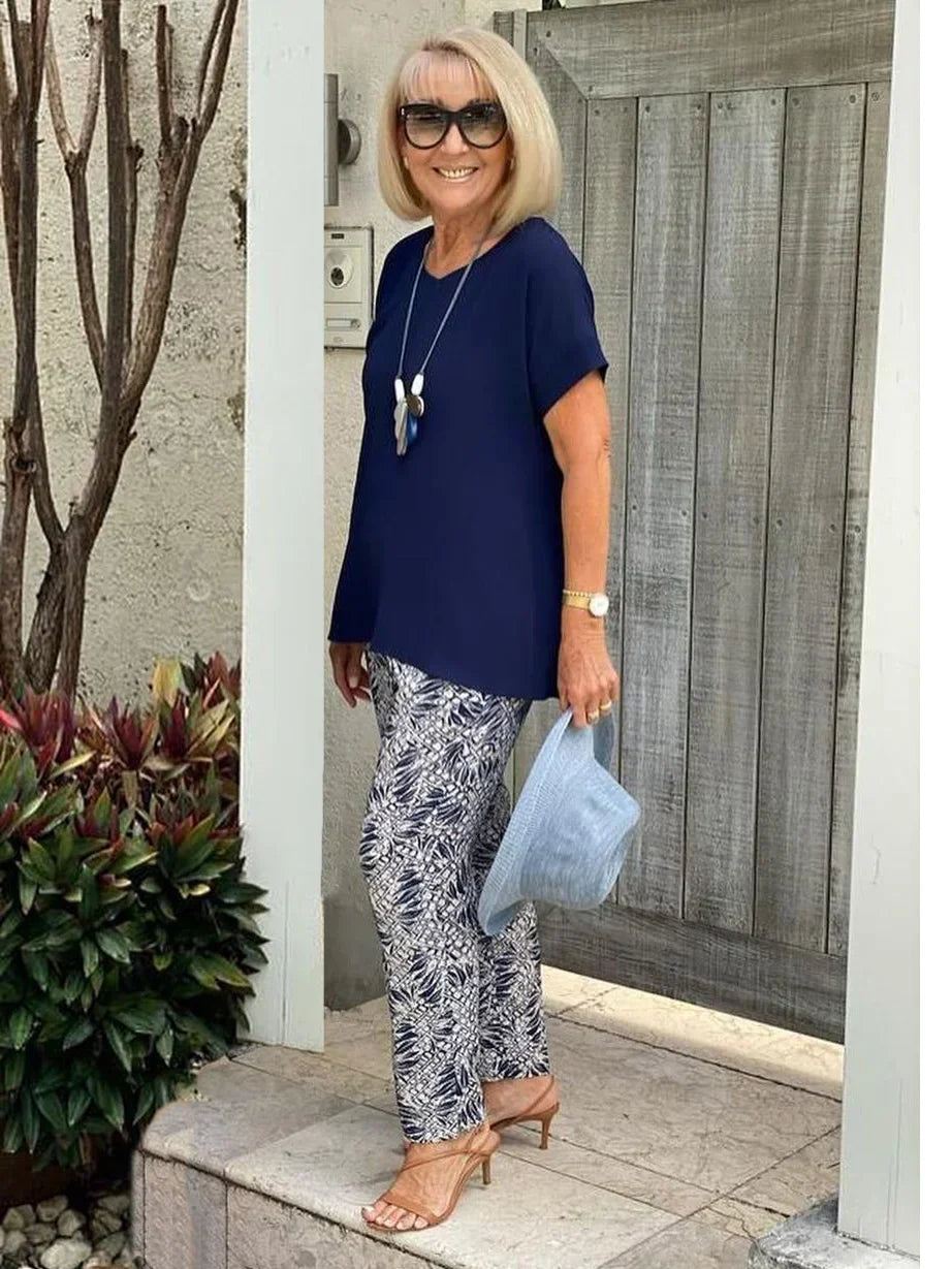 Coastal Elegance Set for a Refined Style