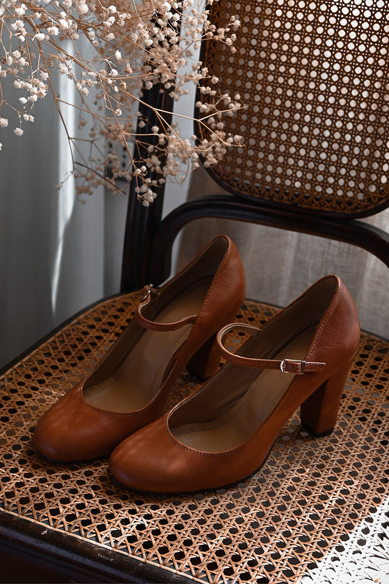 Bravina - Elegant everyday heel design for stylish days