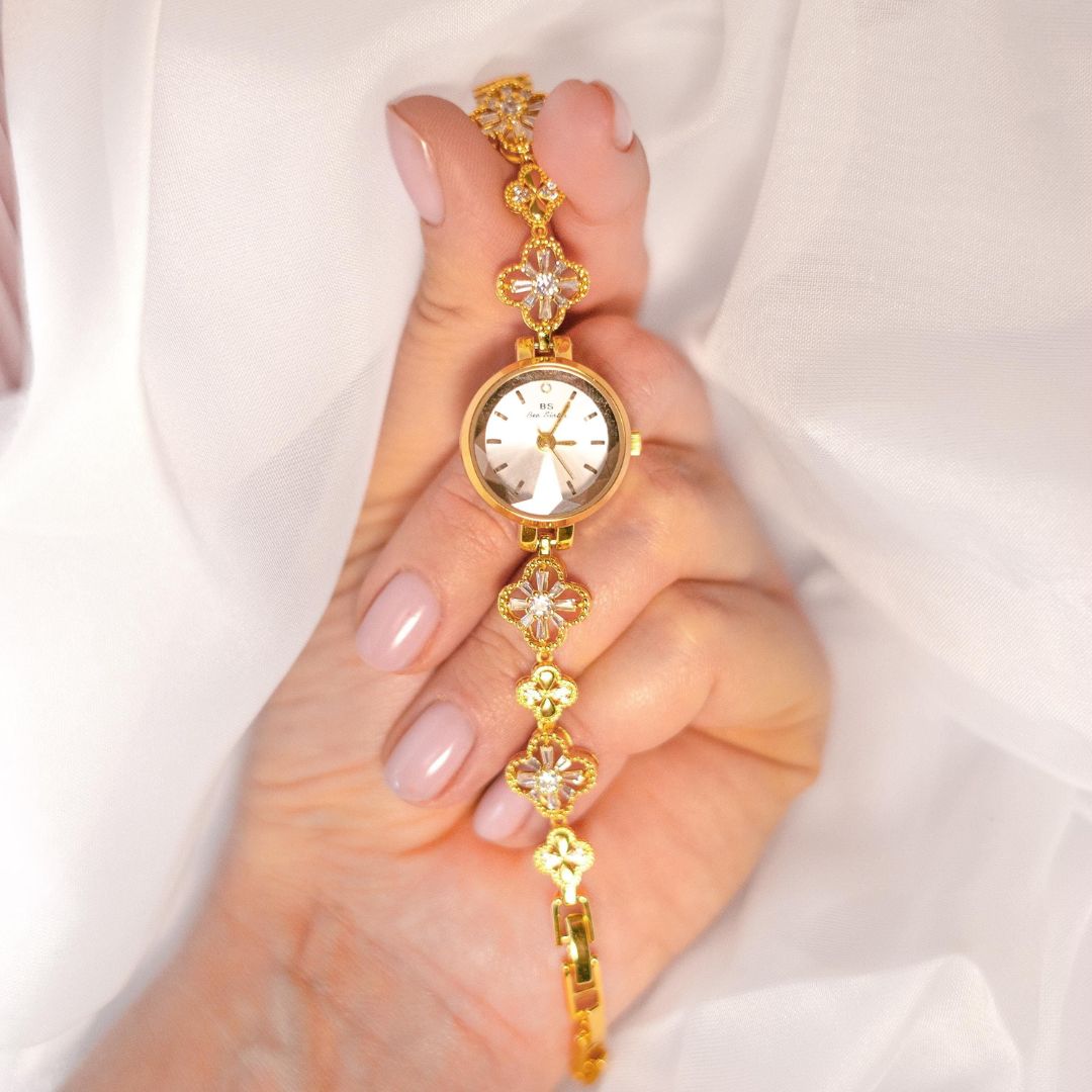 Elegant Loriana Women's Watch with a Feminine Touch