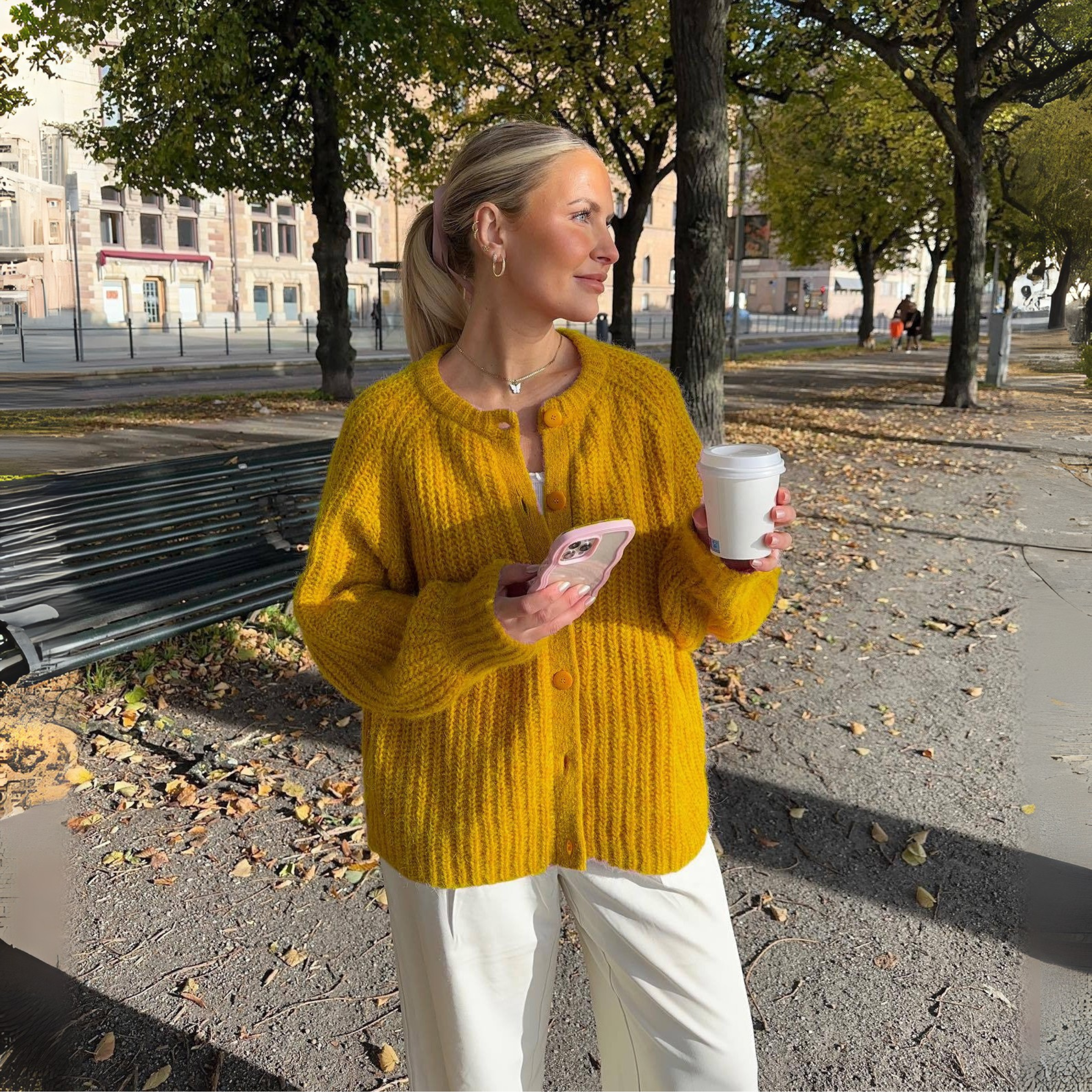 Cozy Plain Button-Down Long-Sleeve Cardigan with Round Neck