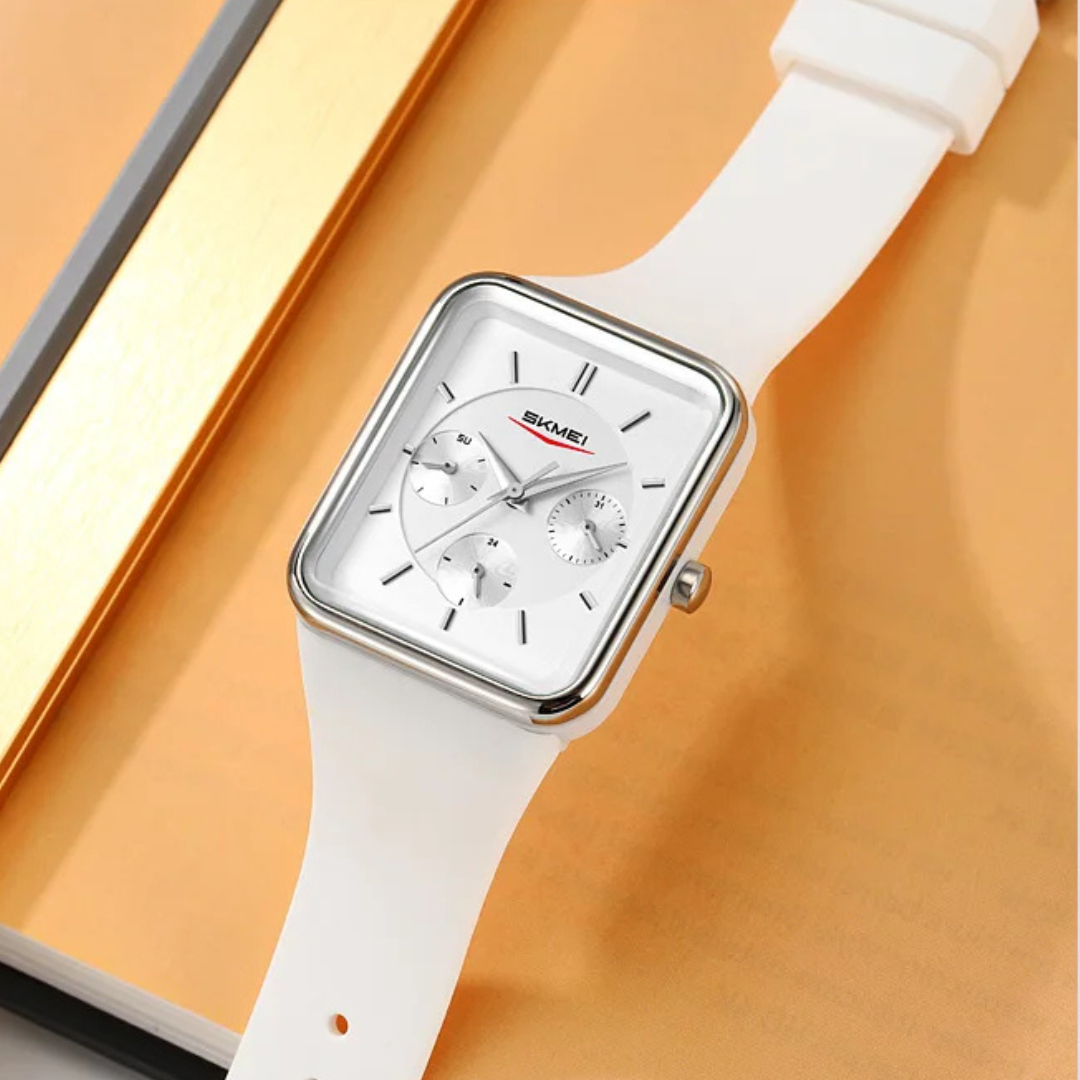 Elegant Quartz Business Watch for a Casual Style