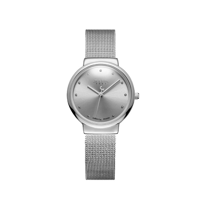 Ultra-Fine Quartz Watch with Elegant Mesh