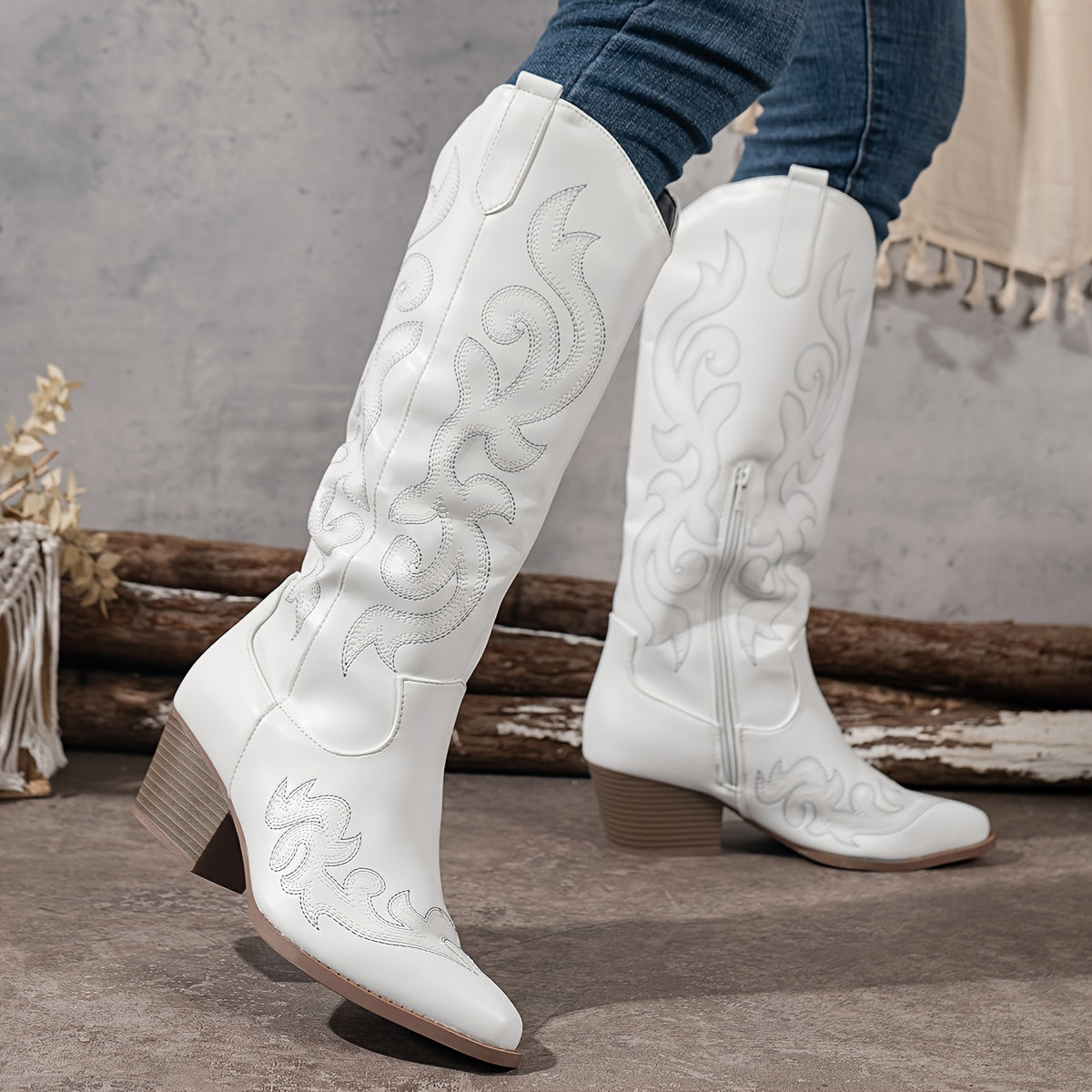 Sophia Cowboy Boots for an Authentic and Elegant Style