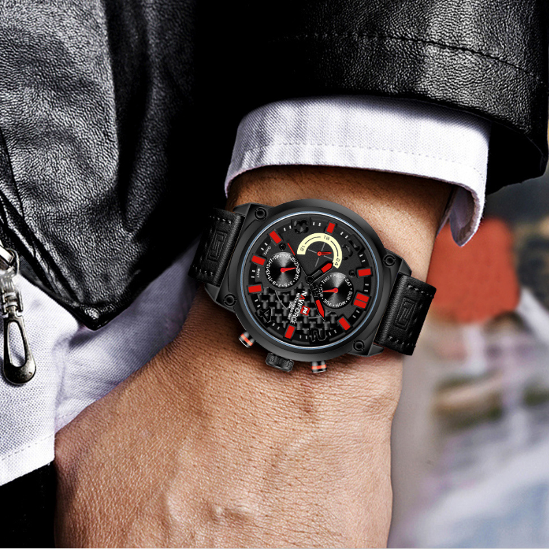 Quartz watch with date display for precise timekeeping