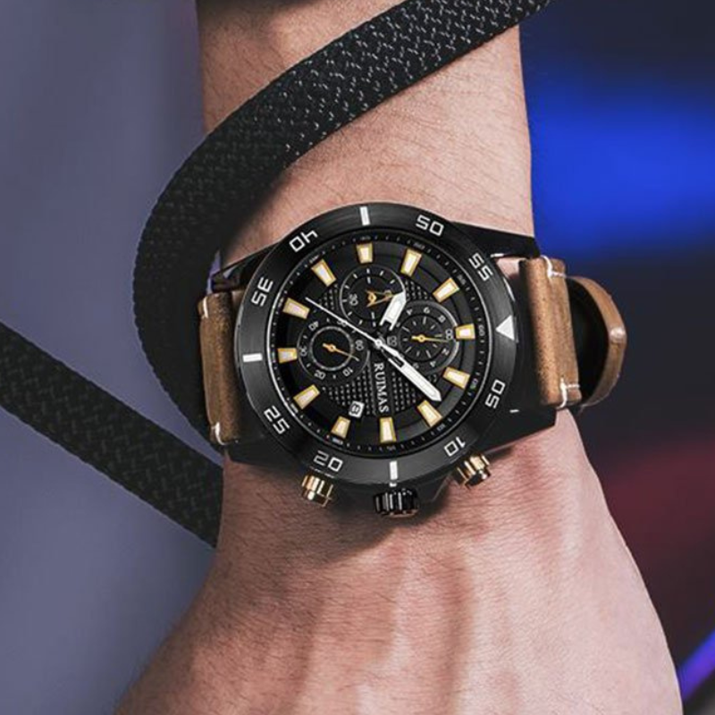 Quartz Chronograph Watch with Digital and Analog Display