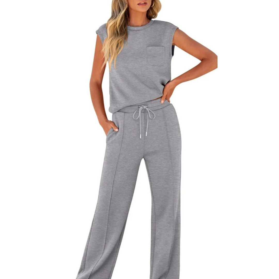Janet | Casual and Comfortable Set for a Relaxed Style