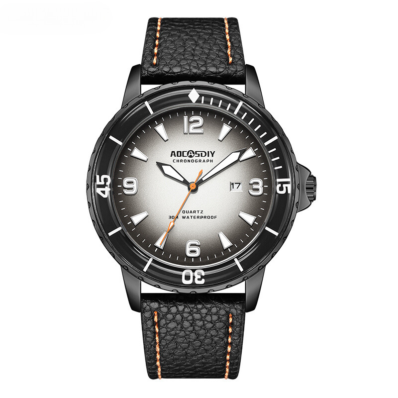 Casual watch with an elegant leather strap