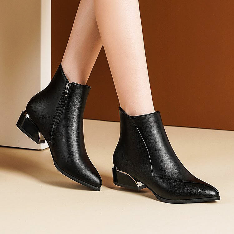 Stylish Victoria Ankle Boots for an Elegant Look