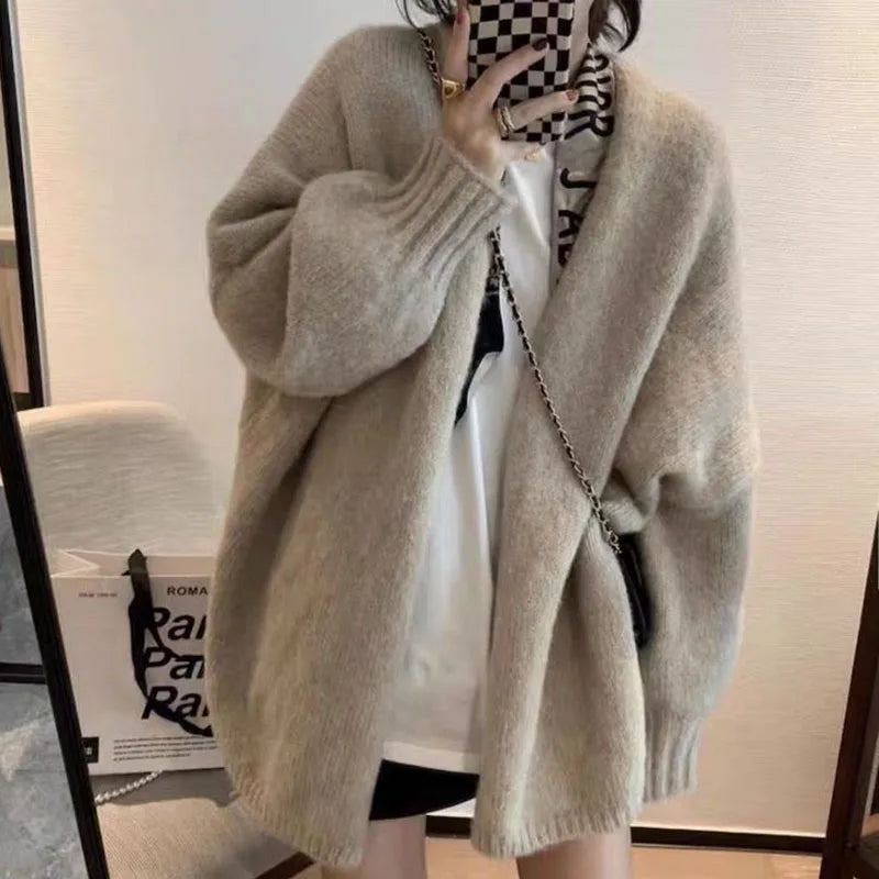 Dana | Women's Long Sleeve Cardigan with Relaxed Fit for Versatile Layering