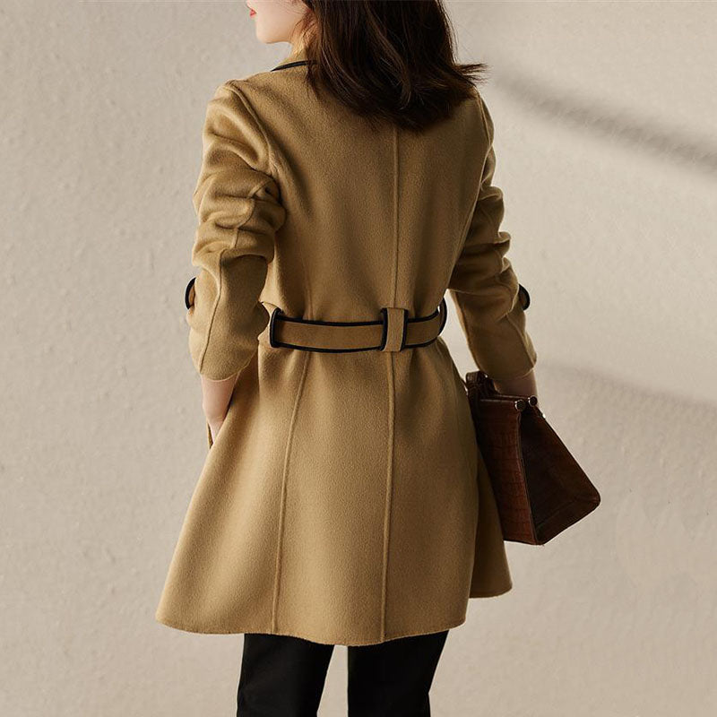 Elegant and Warm Madison Wool Coat for a Sophisticated Style