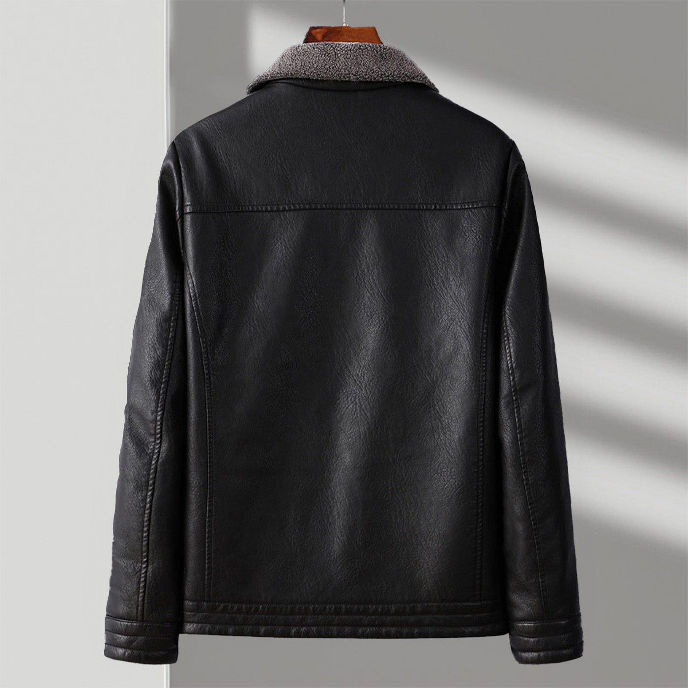 Valentino Rossi leather jacket for a bold and daring style