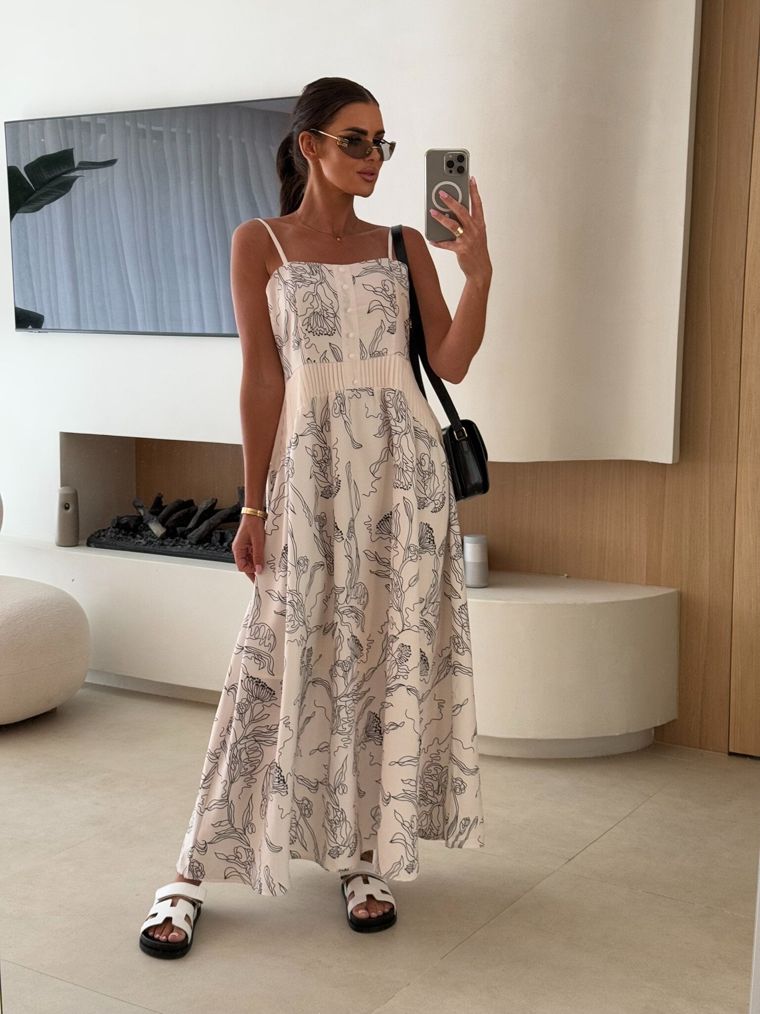 Claudie | Elegant Midi Dress 0