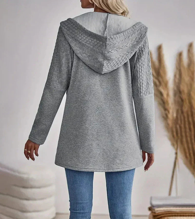 Plume | Hooded Garment with Zipper for a Comfortable and Elegant Style