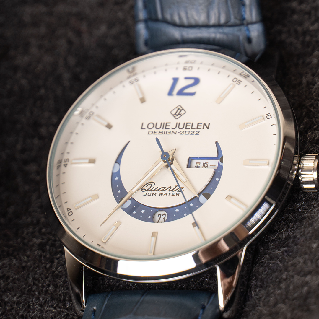 Elegant watch with luminous moon phase