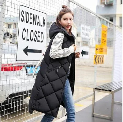 Daisy | Women's Cozy Winter Long Quilted Hooded Vest for Warmth and Style