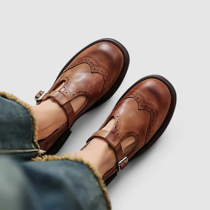 Klára – Mary Jane shoes with a strap, elegant and comfortable