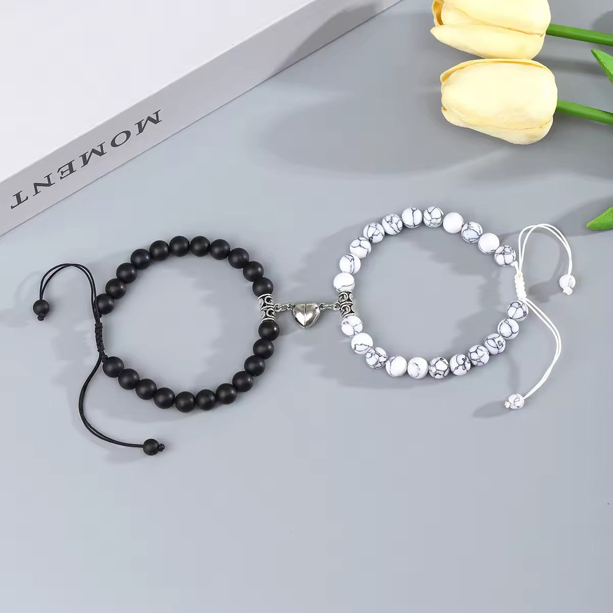 Quartz watch set with a classic silicone strap and matching bracelet