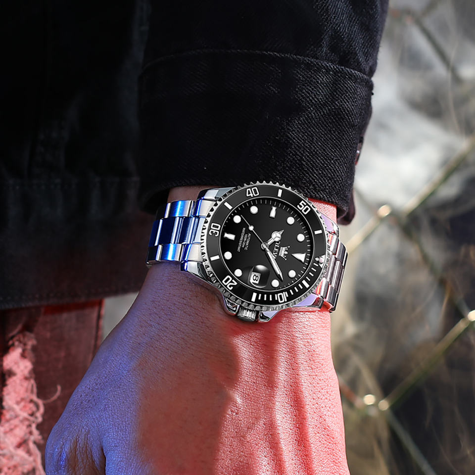 Professional Elite Automatic Diving Watch for Enthusiasts and Professionals