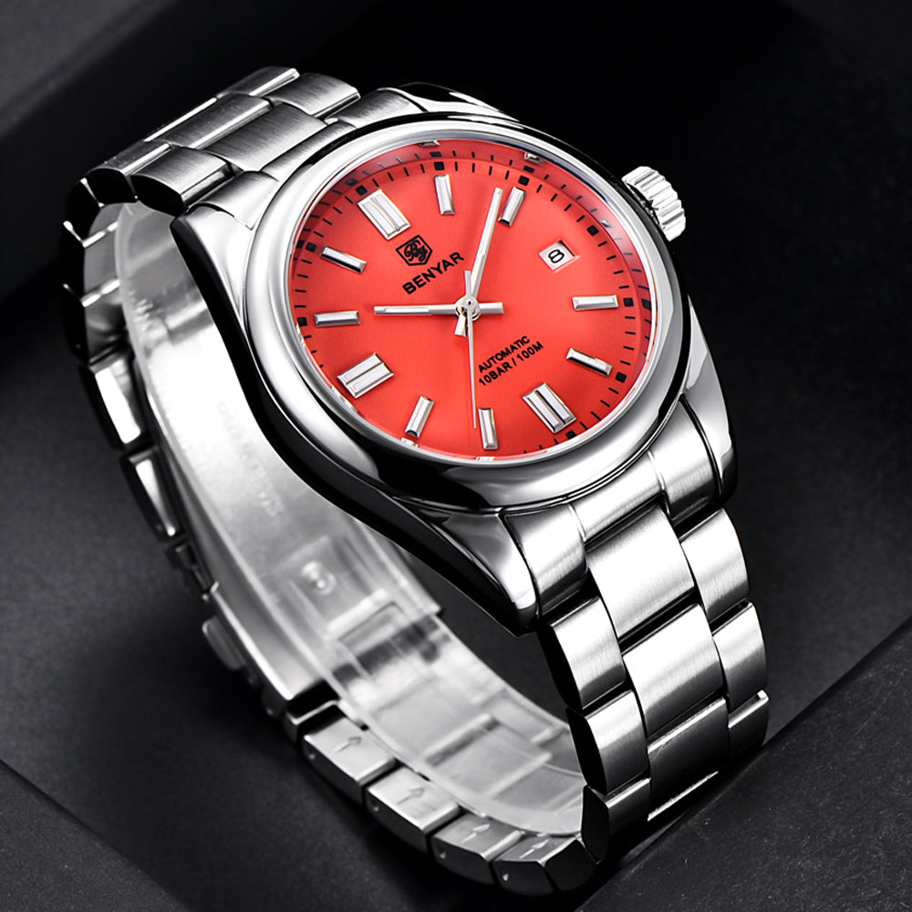 Modern Minimalist Automatic Dive Watch